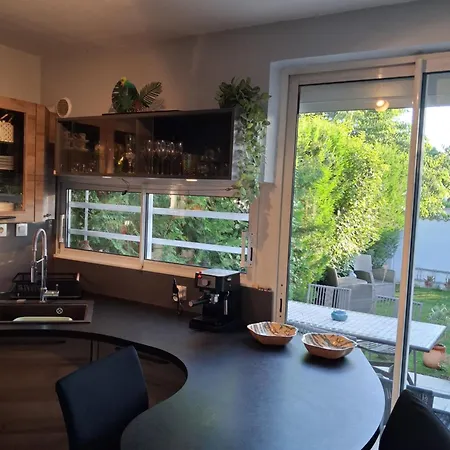 Tatil Evi Maison Lumineuse Avec Grande Terrasse En Bois Et Jardin Pérols
